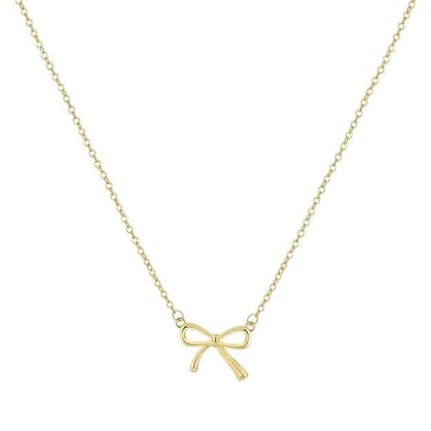 gold pendant necklace
